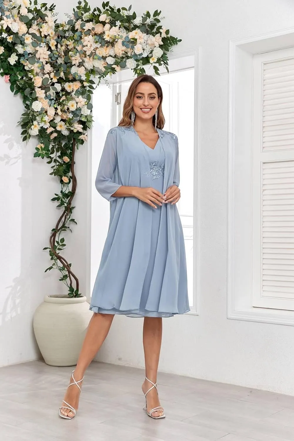 BONOYUER 2 Piece Mother of The Bride Dresses for Wedding with Jacket Lace Applique Formal Wedding Guest Dress