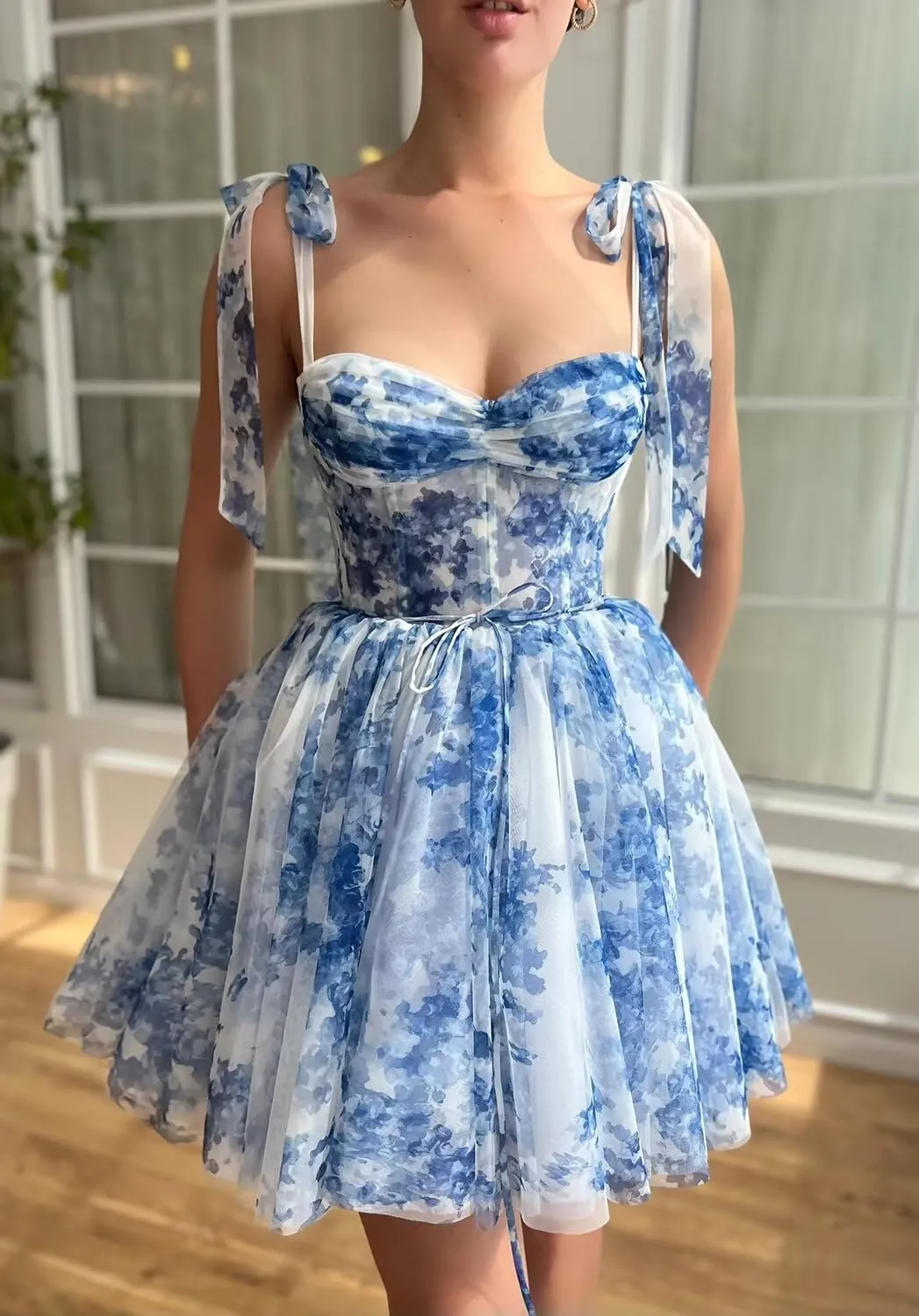 Cute Tulle Blue and White Floral Print Prom Dress Long Senior Sweetheart Evening Gown with Pockets for Girls WD111