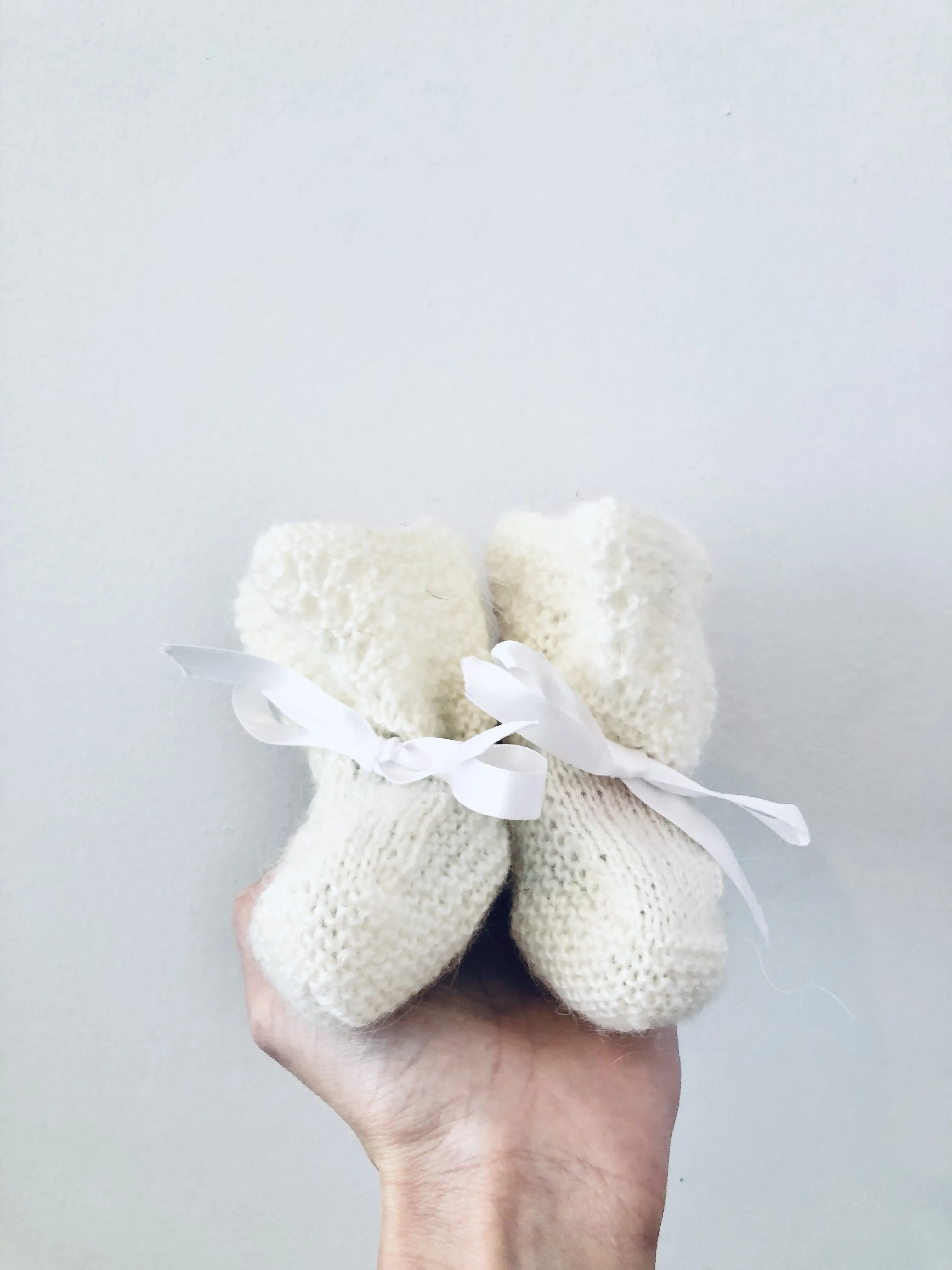 Handknit Booties - Cream // Baby