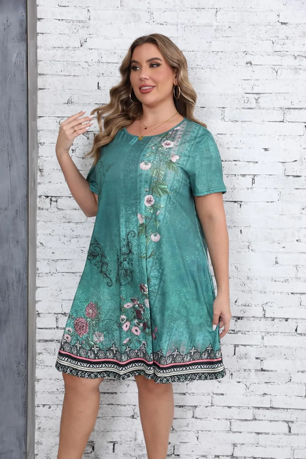 HBEYYTO Women's Plus Size Short Sleeve Loose Dress Casual Swing T Shirt Dresses with Pockets (XL-5XL)