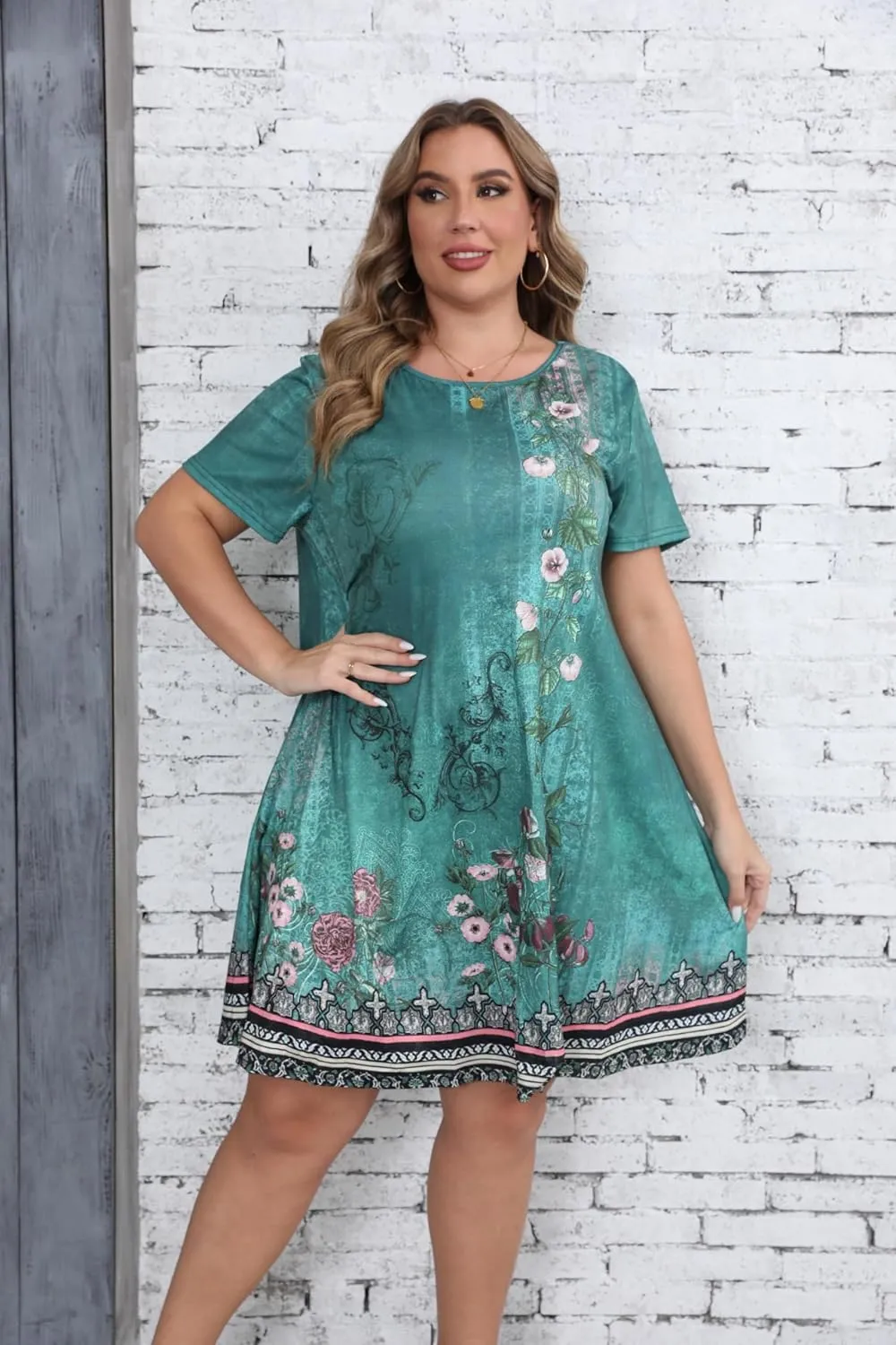 HBEYYTO Women's Plus Size Short Sleeve Loose Dress Casual Swing T Shirt Dresses with Pockets (XL-5XL)