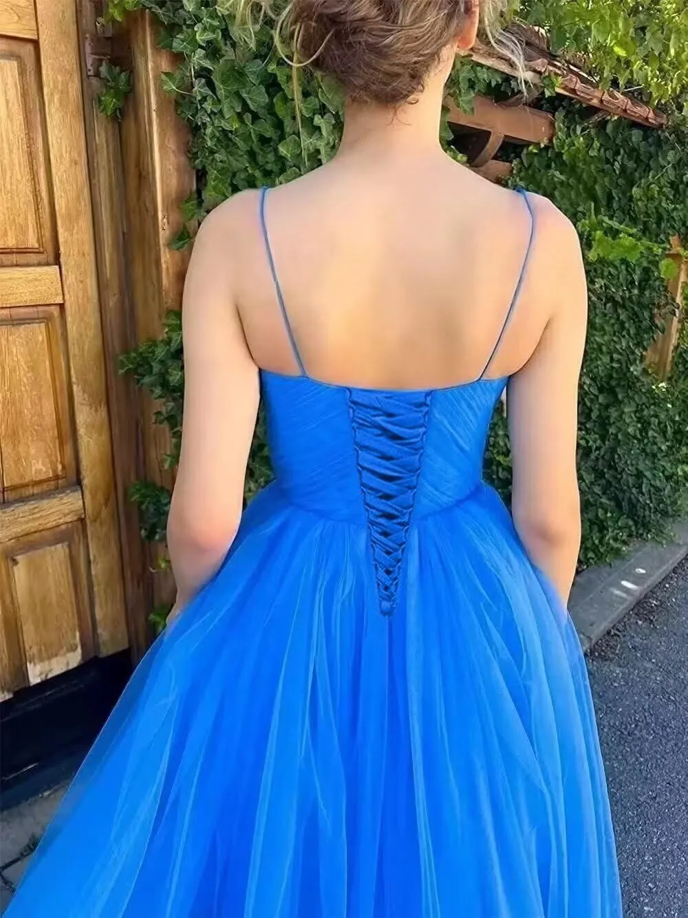 Off Shoulder Prom Dresses for Women Tea Length Tulle Ball Gown Backless A-Line Formal Evening Party Gowns