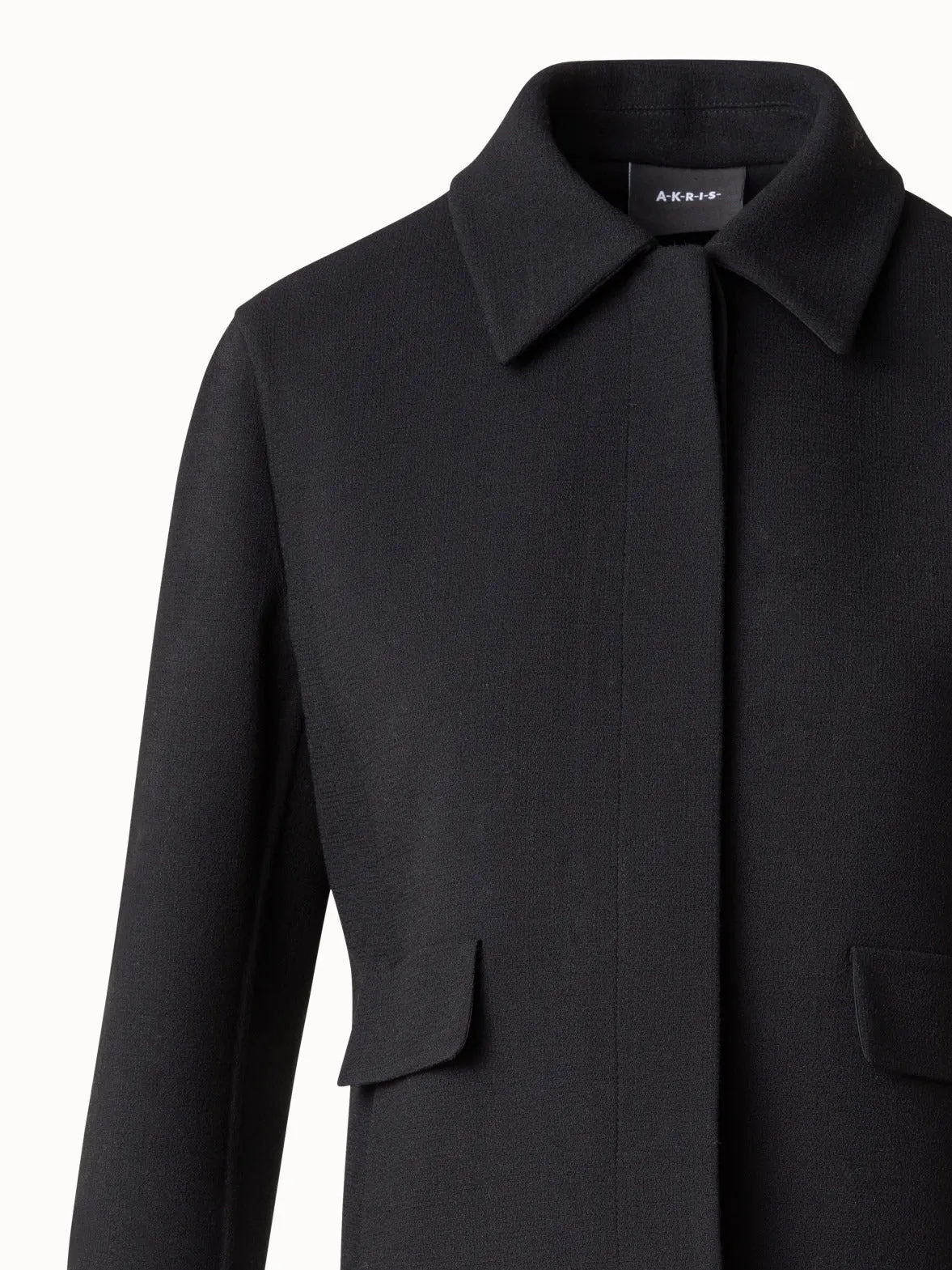 Short Jacket in Double-Face Wool Crpe
