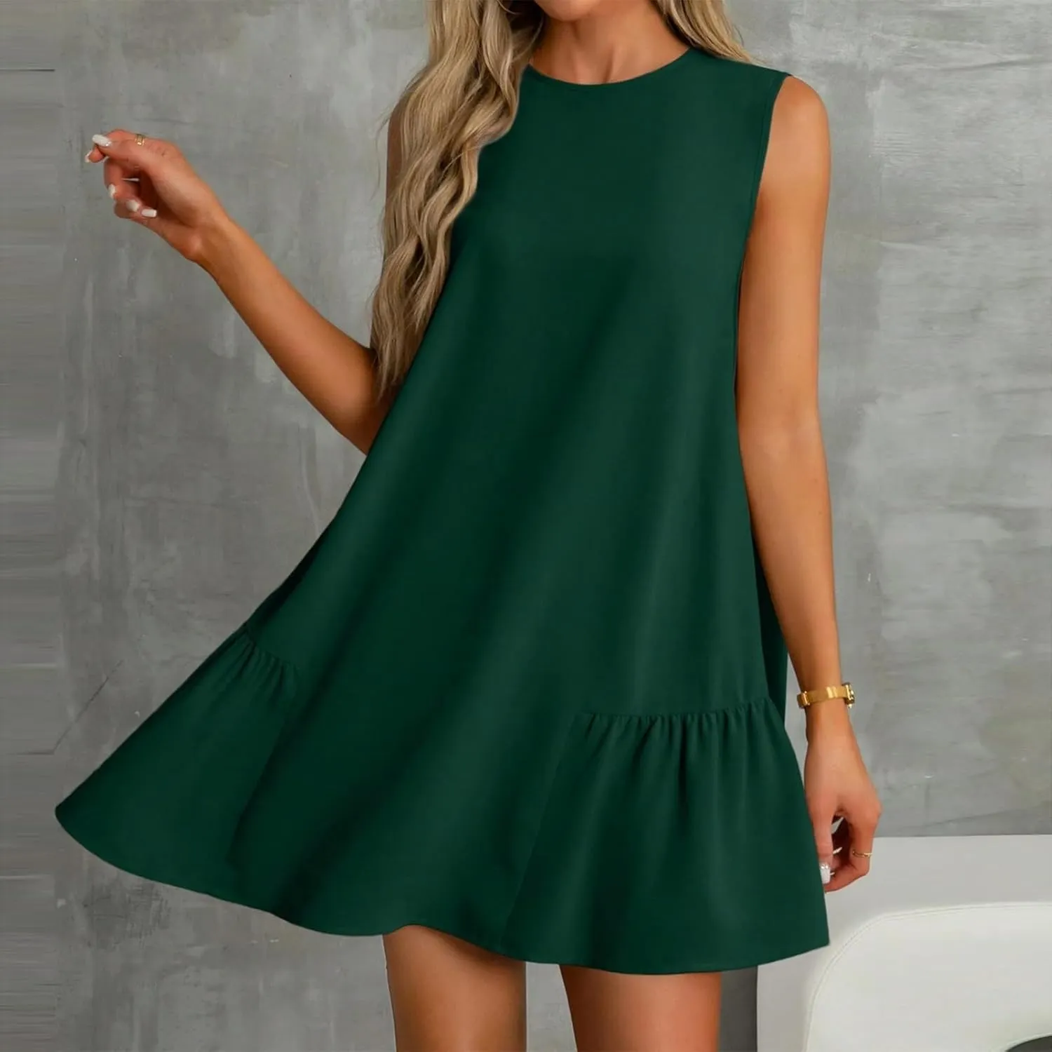 Summer Dresses 2025 Casual Crew Neck Solid Sleeveless Ruffle Hem Beach A-Line Mini Tank Sundresses with Pockets