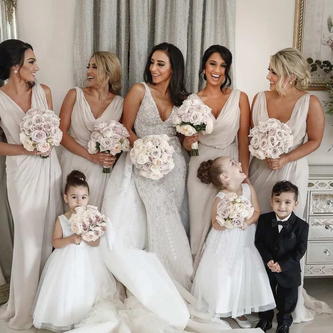 Women's A Line V Neck Bridesmaid Dresses for Wedding 2024 Wrap Chiffon Long Formal Dresses with Slit ZAR2376