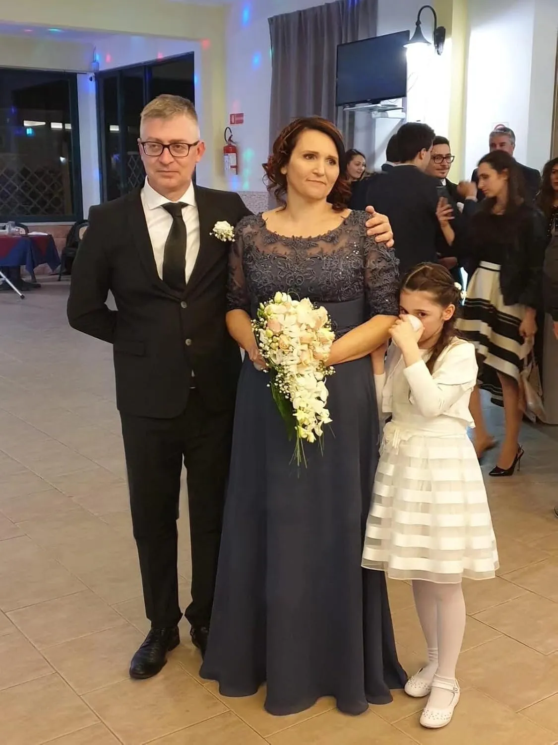 Women's Lace Applique Mother of The Bride Dresses Scoop Neck A-Line Chiffon Formal Dresses for Wedding