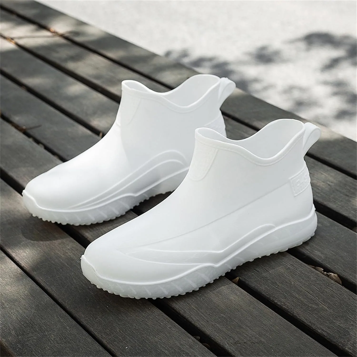 Women's Rain Boots Waterproof Insulated Rubber Boots Anti-Slip Short Garden Sports Shoes for Mud Yard Farm Working