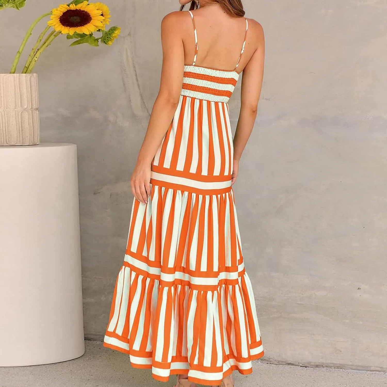 Womens Striped Maxi Dress Summer Fashion Slim Strap Sleeveless Cutout Long Dress Flowy Swing Beach Sundress 2025