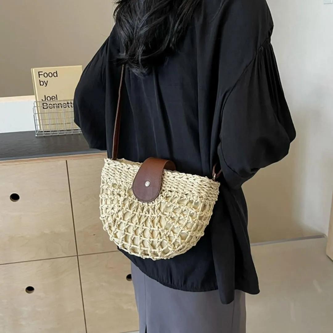 Woven Saddle Bag for Women - Versatile Casual Commute Crossbody Straw Bag, Adjustable Strap, 9.1x2.8x7.9 Inches